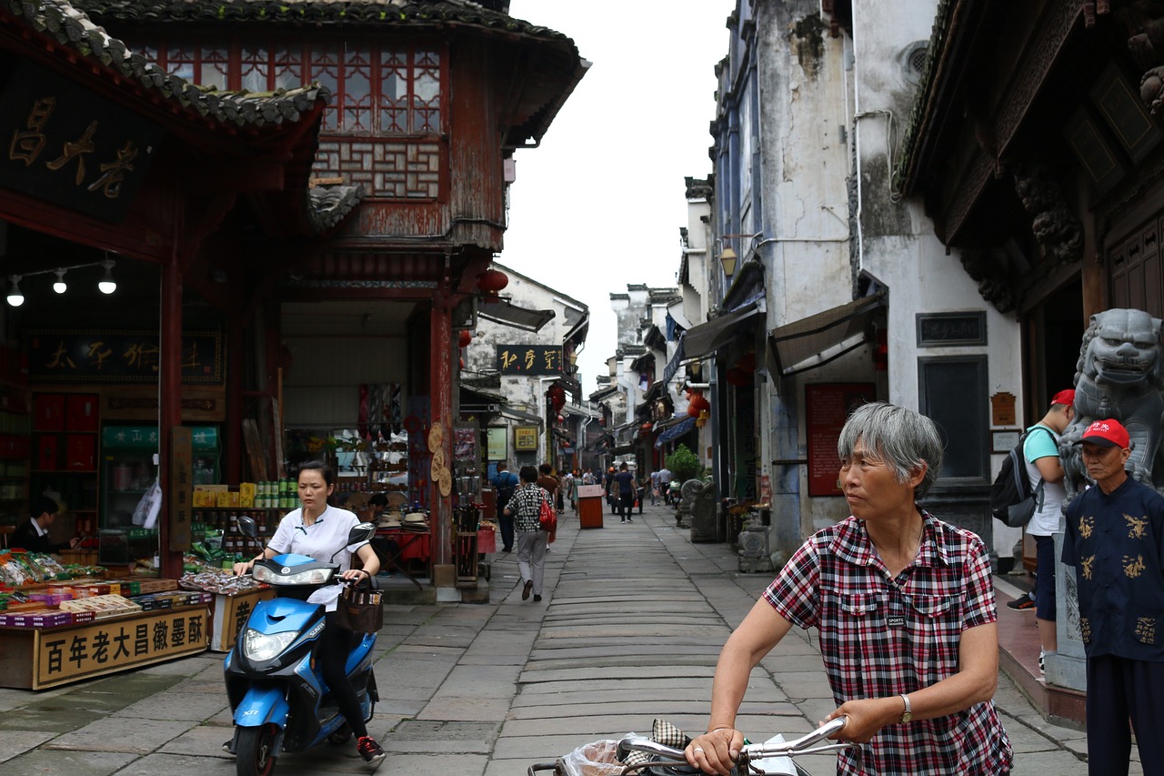 景区回应将推出流放宁古塔项目，历史文化体验与旅游创新的边界探索